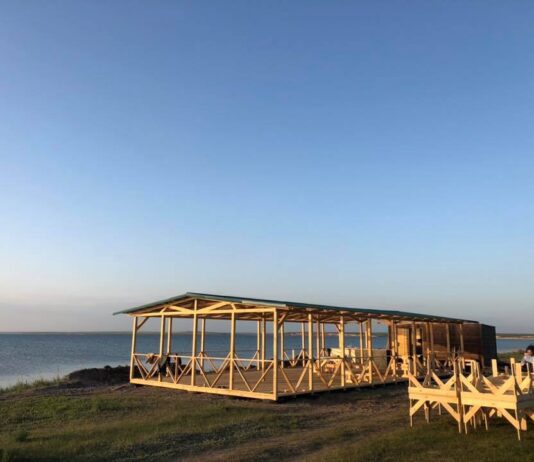 Ураган "Юлия" разгромил единственную устричную ферму Украины